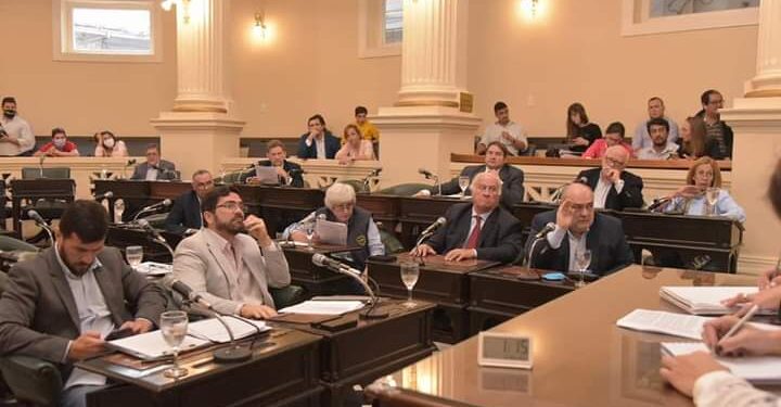 Senado le dio media sanción al voto joven en Corrientes: qué modificaciones hizo