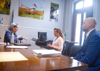 Referentes del turismo se reunieron para analizar políticas de cuidado del medioambiente