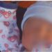 Abandonaron a un bebé adentro de una bolsa y dejaron una nota: “Cuídenlo, soy de la calle”