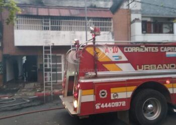 Trágico: dos mujeres murieron en un incendio en pleno centro de la Capital