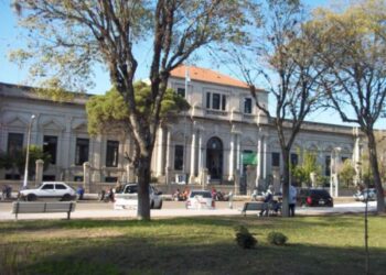 Cuestionario sexual: convocaron a los tutores para una reunión informativa