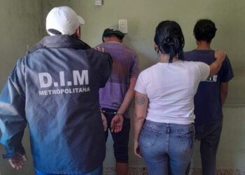 Corrientes: Intentaron agredir con un cuchillo a policías y fueron demorados