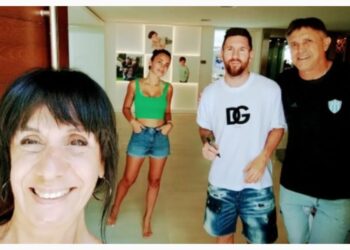 No pudo acompañar a su mamá a hacer un trámite y ella terminó en la casa de Messi