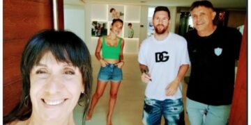 No pudo acompañar a su mamá a hacer un trámite y ella terminó en la casa de Messi
