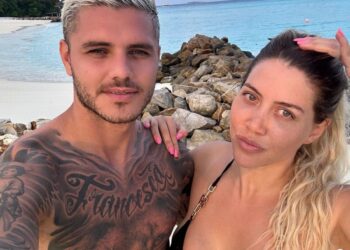 Mauro Icardi separado y muy cerca de una modelo en un boliche