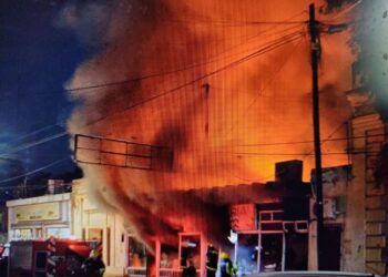 Se incendió una histórica panadería de la ciudad de Esquina