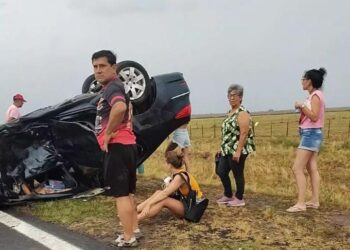 Choque frontal cerca del acceso de la ciudad de Mercedes