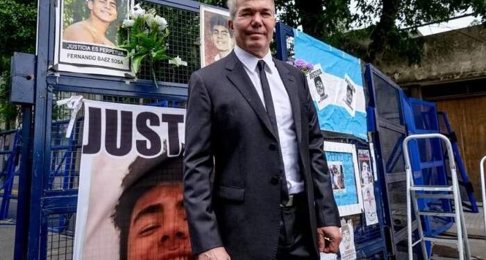 Burlando será candidato a gobernador de Buenos Aires