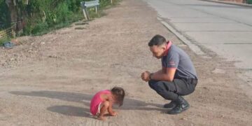Chaco: una nena de 2 años deambulaba sola por una avenida