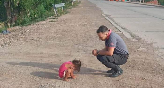 Chaco: una nena de 2 años deambulaba sola por una avenida