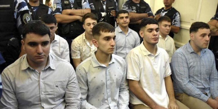 La sentencia a los rugbiers: ¿cuántos años son prisión perpetua en Argentina?