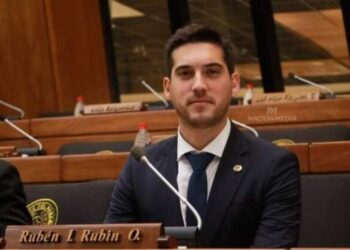 Diputado de Paraguay pide ir a una “guerra” contra Argentina