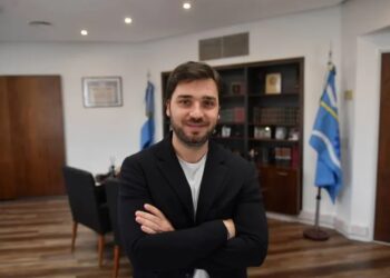 Un gobernador electo dice que no podrá pagar aguinaldos