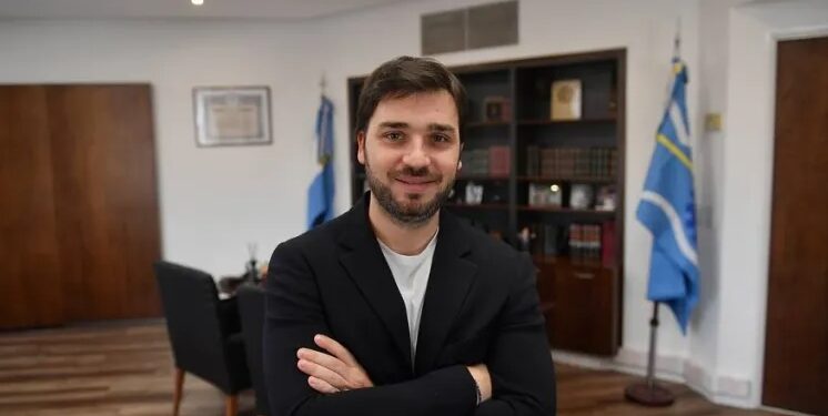 Un gobernador electo dice que no podrá pagar aguinaldos