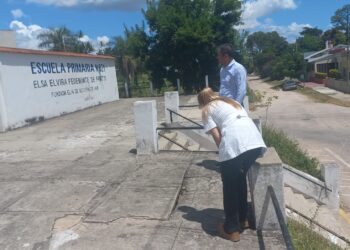 Tognola se comprometió a gestionar ante el gobierno provincial una ayuda para la escuela 621
