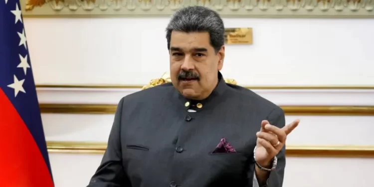 Maduro prohibió que los aviones de Aerolíneas Argentinas vuelen sobre Venezuela