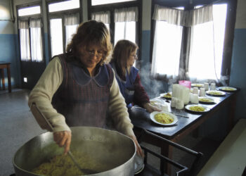 El Ministerio de Educación de Corrientes garantiza plan alimentario en escuelas públicas