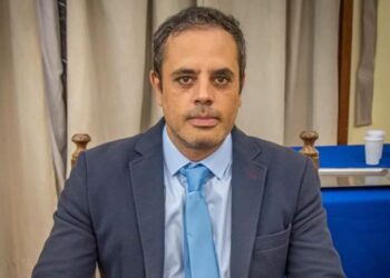 “En vez de gestionar nuevas obras vamos a tener que reparar la Costanera que no tenía ni un año”