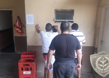 Corrientes: dos demorados por robarse ¡cuatro cajones de bebidas!