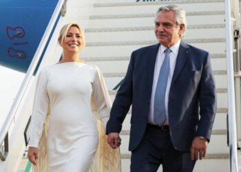 Fabiola Yañez habló con el fiscal de la causa y volverá a declarar