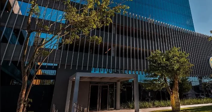 El gobernador Valdés inaugura la nueva sede de la Dirección de Catastro