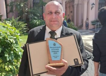 Docente y clima: Sergio Bordón recibe reconocimiento y analiza la situación climática