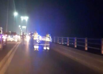 Rescataron a una joven que cayó al río desde el puente Gral. Belgrano