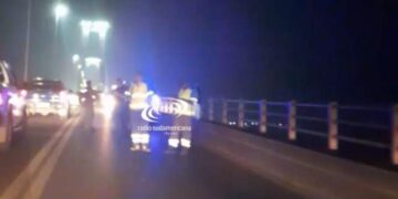 Rescataron a una joven que cayó al río desde el puente Gral. Belgrano