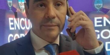 “Debemos coordinar esfuerzos por los intereses de la Región Litoral”