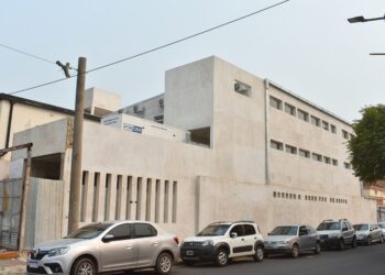 FORTALECIMIENTO DE LA SALUD PÚBLICA La Provincia avanza con las obras en el sector de Emergencias y nueva UTI del Hospital Vidal