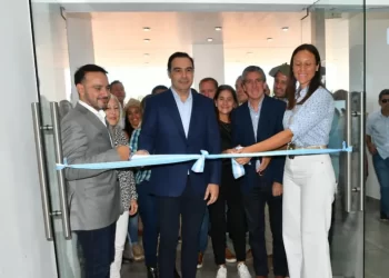 Valdés inauguró obras en Ituzaingó y encabezó la 1° Expo Rural del Norte correntino