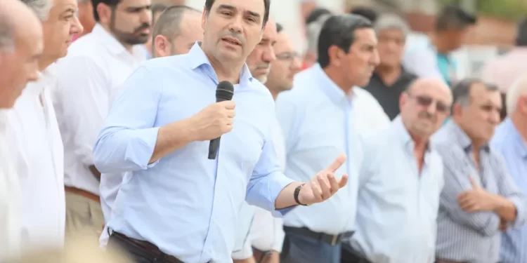 Gustavo Valdés: “Si queremos ser una Nación seria tenemos que tener presupuesto”
