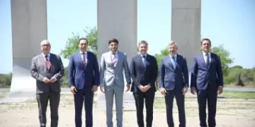 Gustavo Valdés suscribió el Tratado de Integración de la región Litoral