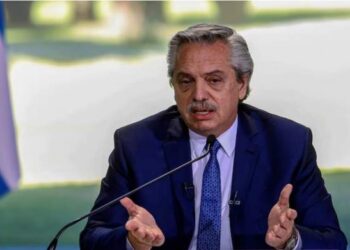 La Justicia citó a indagatoria a Alberto Fernández por la causa de los seguros