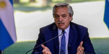 La Justicia citó a indagatoria a Alberto Fernández por la causa de los seguros