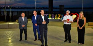 Valdés y Tassano inauguraron el Paseo “Terrazas del Paraná”