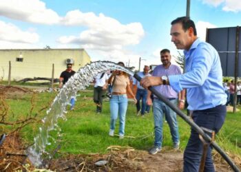 Gustavo Valdés recorrió en Paso de los Libres obras en ejecución