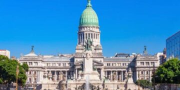Alarma en el Congreso por un drone que apareció en la terraza: eran rusos