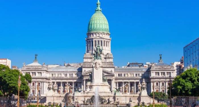 Alarma en el Congreso por un drone que apareció en la terraza: eran rusos