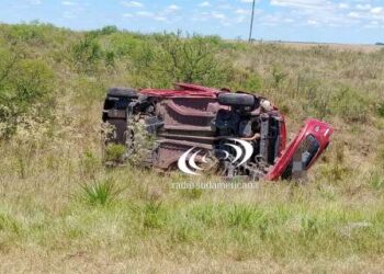 Despiste y vuelco en el acceso a Curuzú Cuatiá: tránsito reducido
