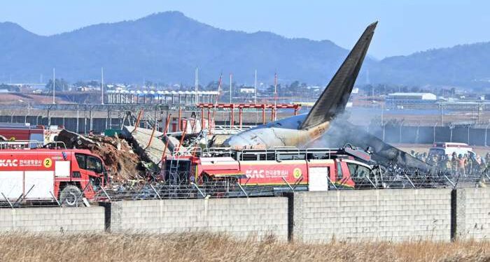 Un avión chocó en Corea del Sur: murieron más de 170 personas