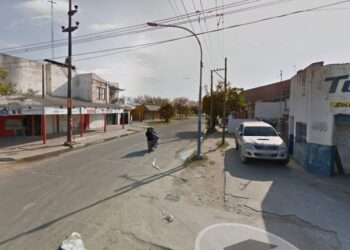 Murió una mujer en Goya tras chocar en su moto contra un auto