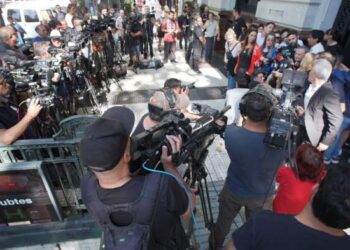 El último adiós a Jorge Lanata: así partía el cortejo fúnebre