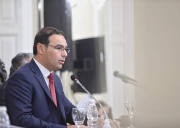 Valdés enviará un proyecto sobre narcomenudeo a la Legislatura