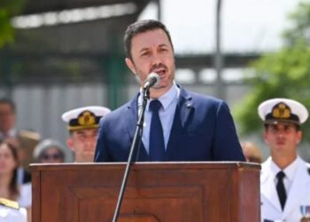 Renunció el número dos de Luis Petri en el Ministerio de Defensa