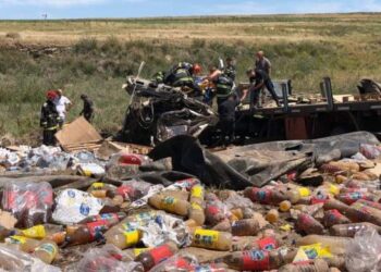 Saquearon mercadería de un camión que participó de un choque fatal