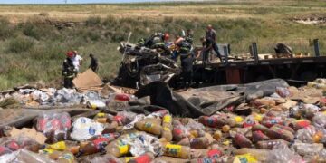 Saquearon mercadería de un camión que participó de un choque fatal