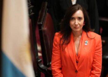 Villarruel prorrogó el congelamiento de las dietas de los senadores