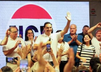 Gustavo Valdés asume la presidencia de la UCR Corrientes