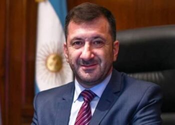 Echaron a Kueider y a su secretaria del departamento en el que cumplían prisión domiciliaria